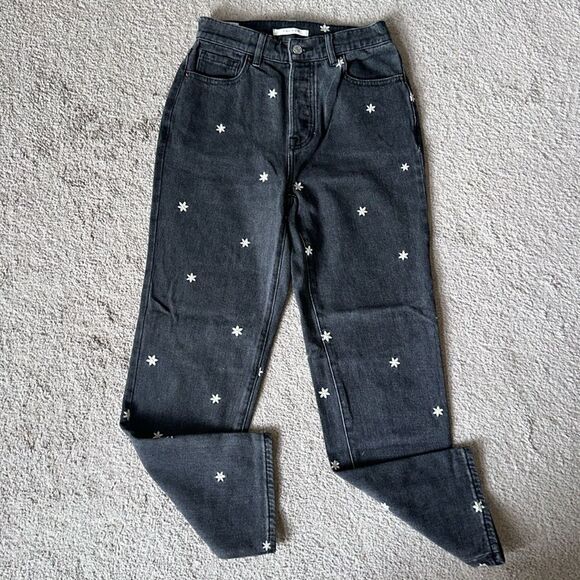PacSun Women’s High Rise Straight Raining Daisy Jeans! - Picture 2 of 13